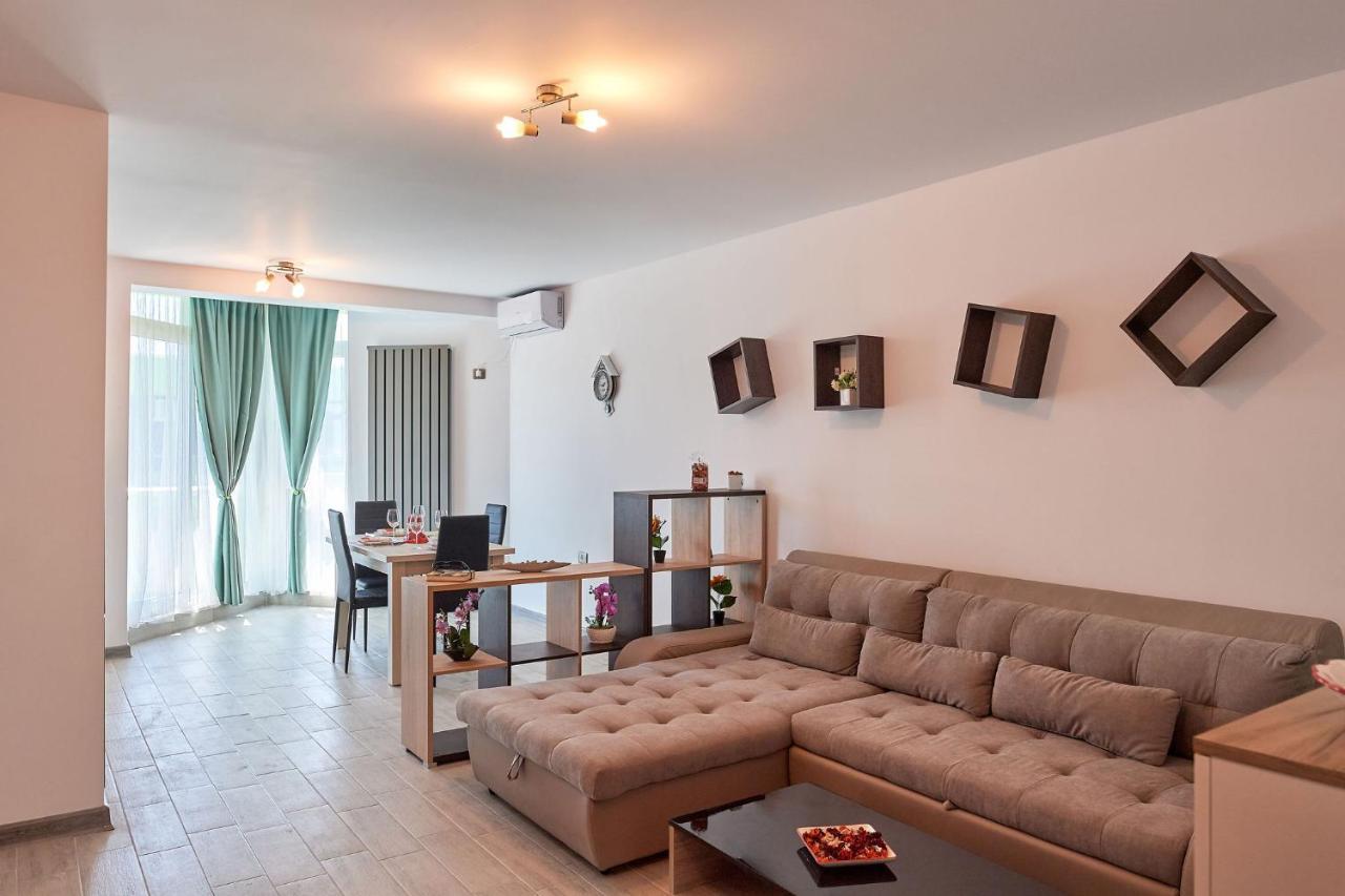 Rubic Apartment Spa N Pool Beach Resort Navodari Bagian luar foto