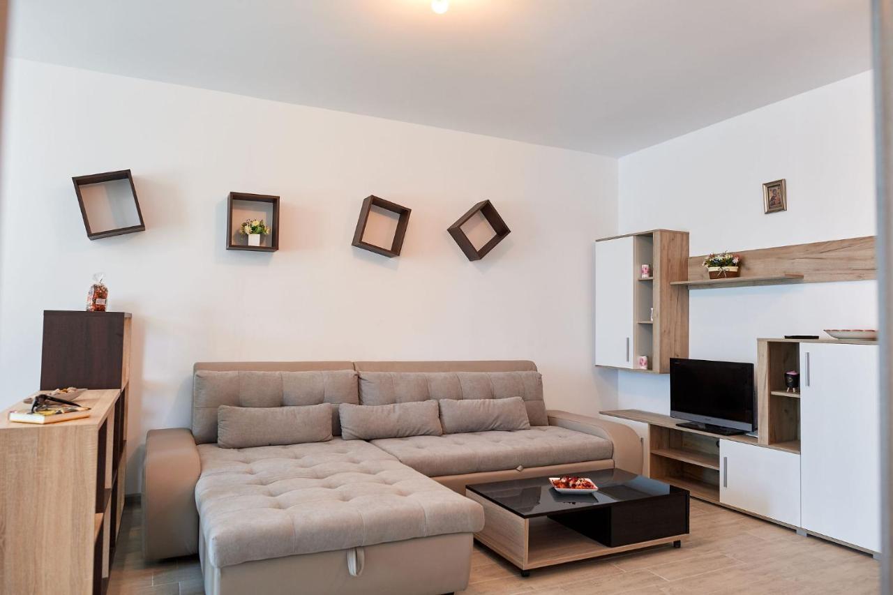 Rubic Apartment Spa N Pool Beach Resort Navodari Bagian luar foto